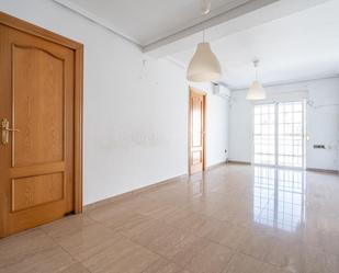 Flat for sale in  Valencia Capital  with Air Conditioner, Terrace and Balcony