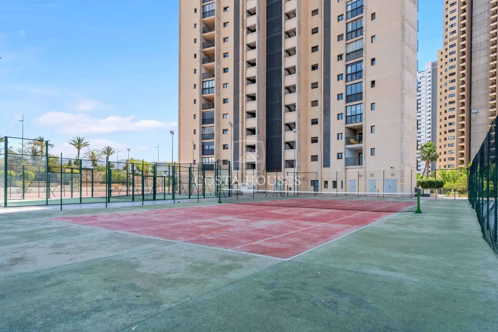 Exterior view of Attic for sale in Benidorm  with Air Conditioner, Private garden and Terrace