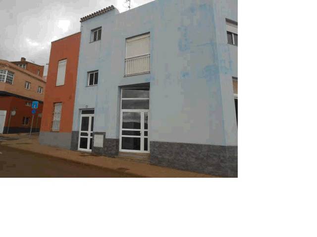 Edificio en Venta en Calle la Zapatera en Llano del Moro