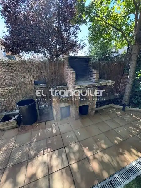 Garden of Detached homes for rent in Rivas-Vaciamadrid  with Air Conditioner, Private garden and Terrace