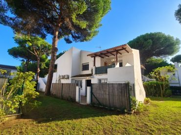 Erdgeschosswohnung mit Pool zum Verkauf in Benamara - Atalaya