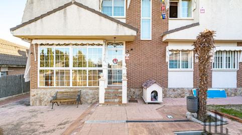 Foto 2 de Casa o xalet en venda a Isla Filipinas, El Casar, Guadalajara