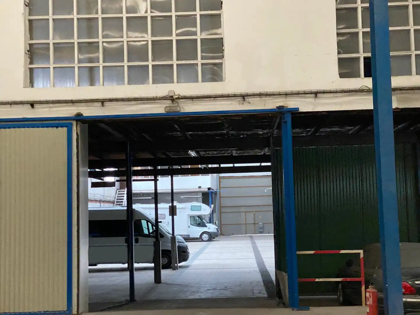 Exterior view of Industrial buildings for sale in Camargo