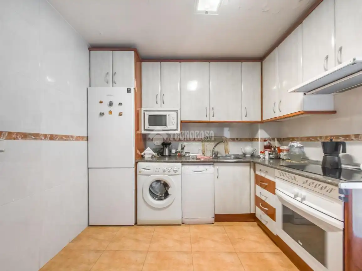 Flat with lift for sale in Calle Hermanos Machado, imagen 8