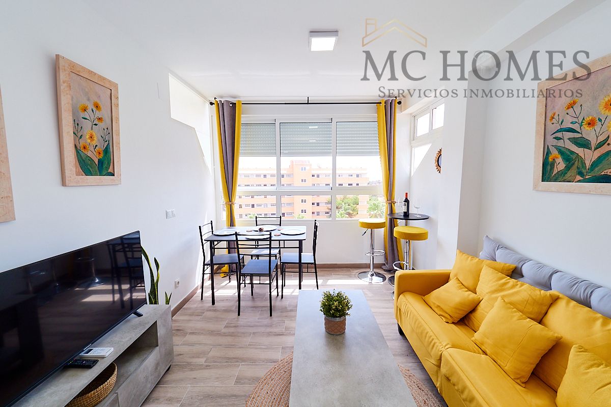 Living room of Flat to rent in Guardamar del Segura  with Air Conditioner, Terrace and Furnished