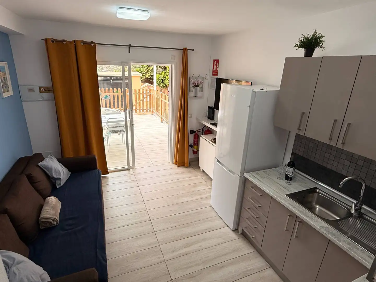 Cocina de Dúplex en venta en San Bartolomé de Tirajana con Jardín privado, Terraza y Amueblado