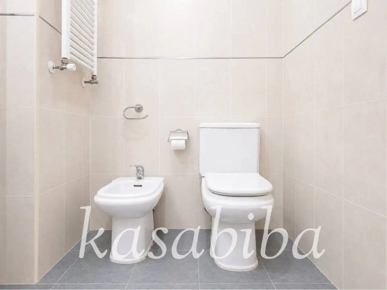 Bathroom of Flat for sale in Manises  with Air Conditioner and Heating