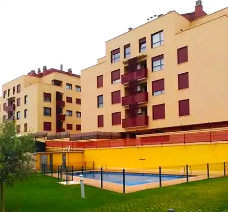 Garaje en venta en GRAN BRETAÑA, Portillejo - Valdegastea