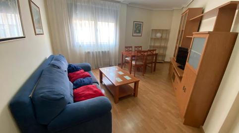 Foto 2 de Apartament de lloguer a Calle Puerta de Murcia, Carretas - Pajarita,  Albacete Capital