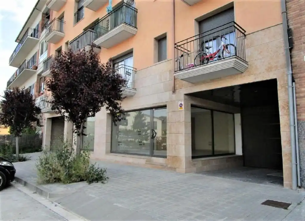 Vista exterior de Garatge en venda en Balenyà