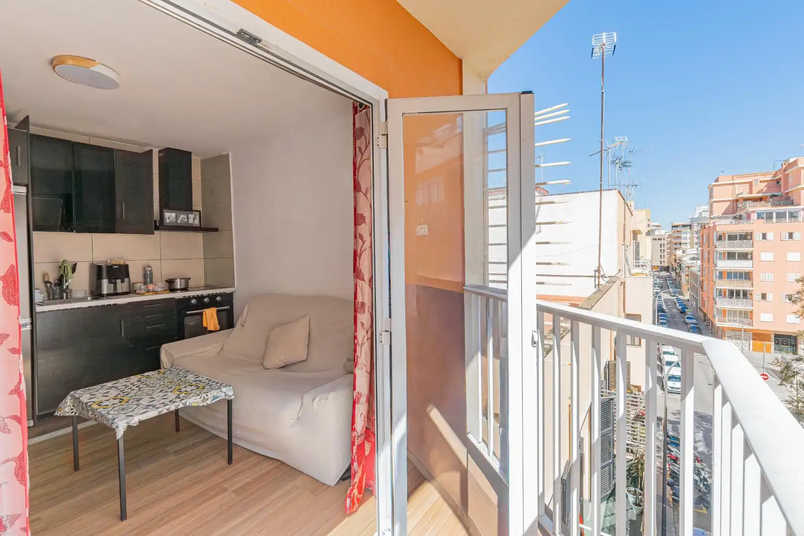 Balcony of Flat for sale in  Palma de Mallorca  with Air Conditioner, Heating and Parquet flooring