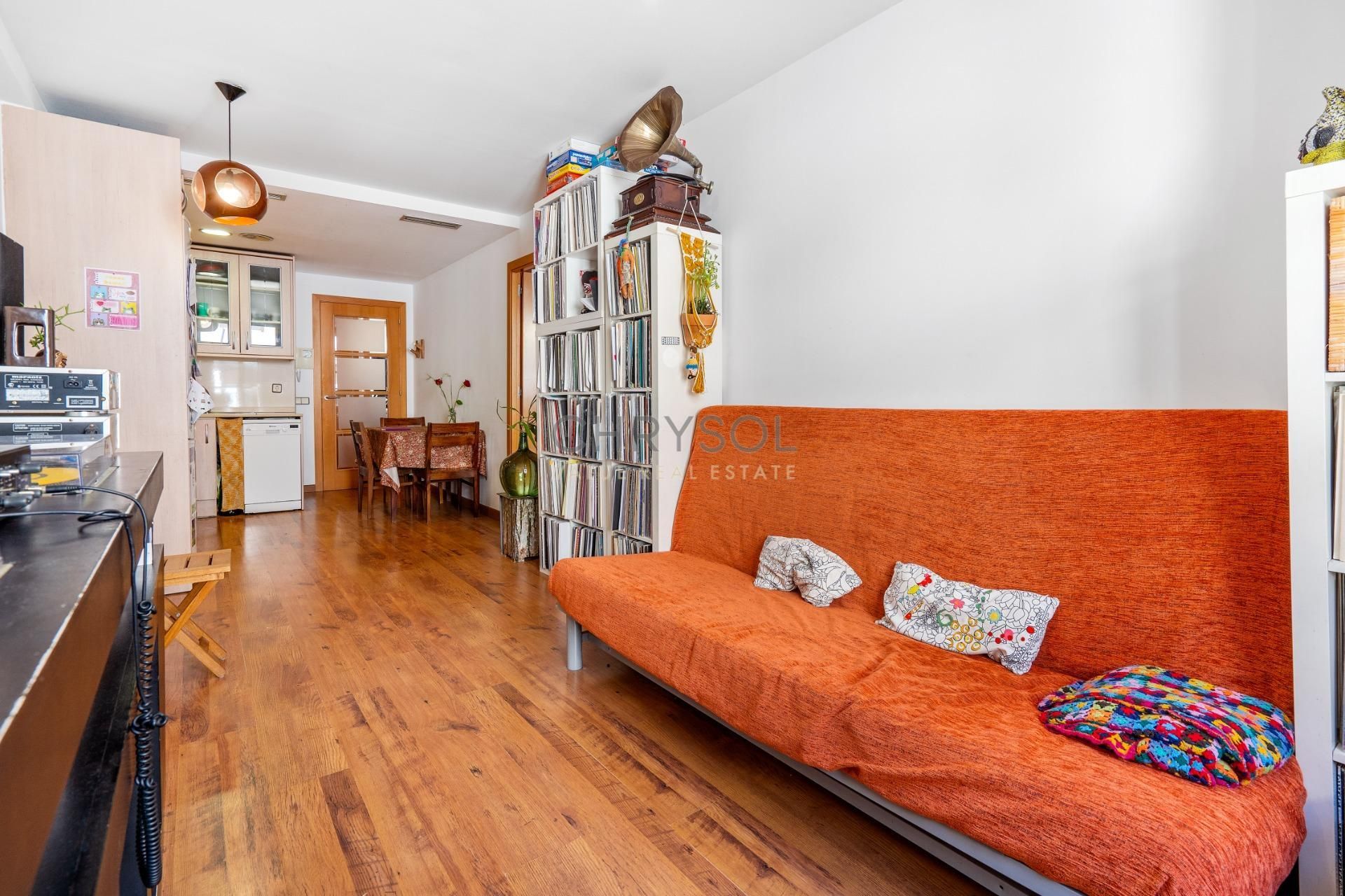 Living room of Flat for sale in  Barcelona Capital  with Parquet flooring and Terrace