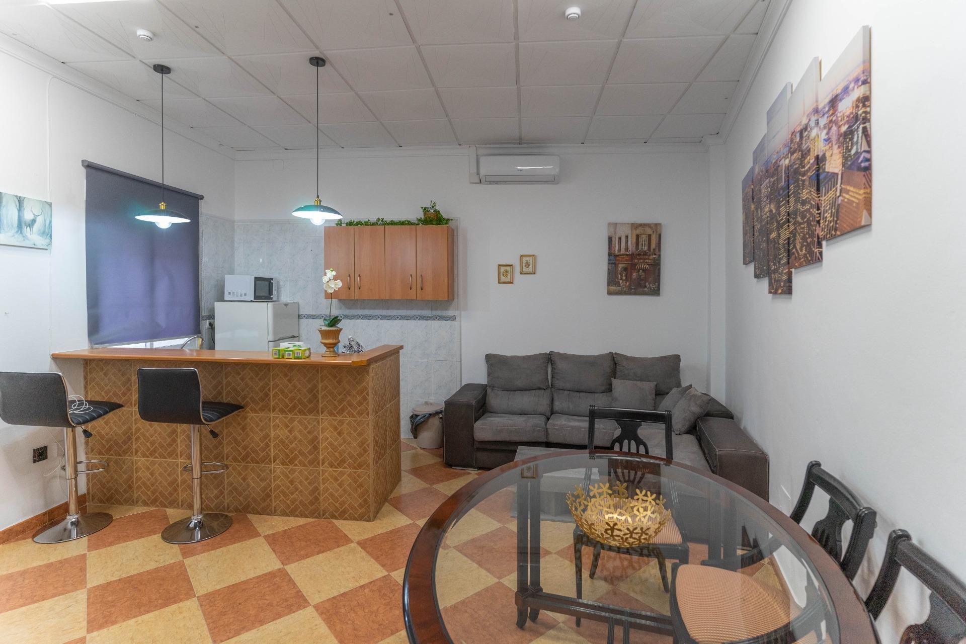 Cuina de Planta baixa de lloguer en Alhaurín El Grande amb Aire condicionat i Moblat