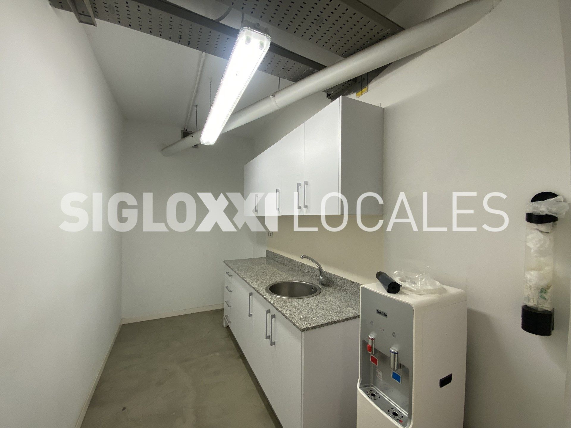 Kitchen of Premises to rent in  Barcelona Capital  with Air Conditioner