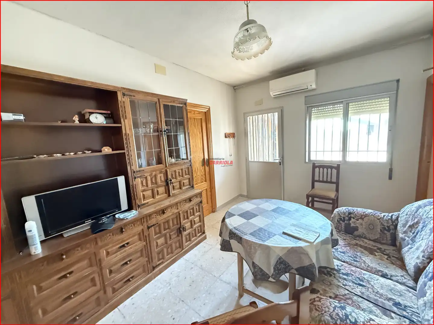 Sala d'estar de Casa adosada en venda en Alcabón amb Aire condicionat i Traster
