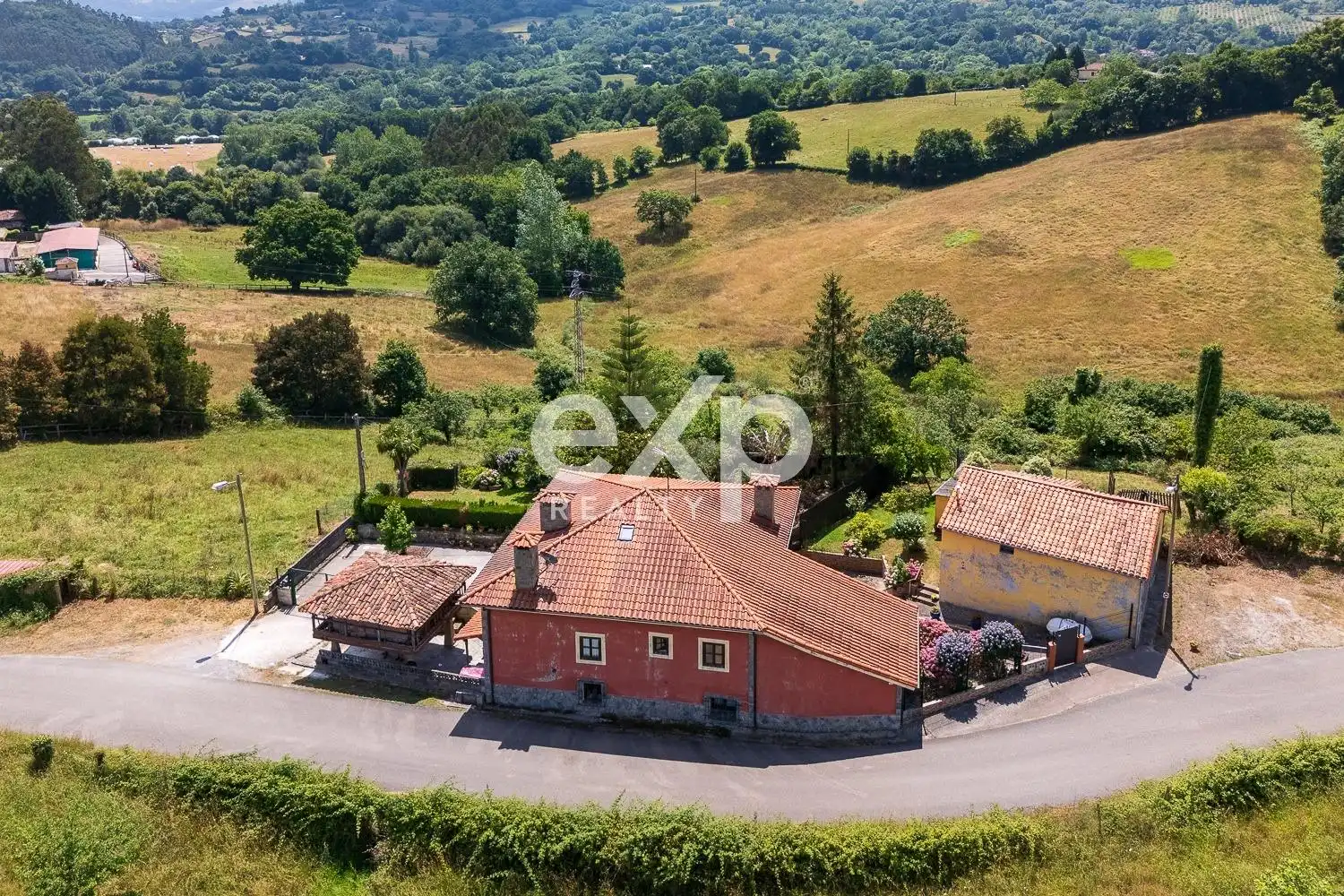 Exterior view of Houses for sale in Villaviciosa  with Heating, Private garden and Terrace