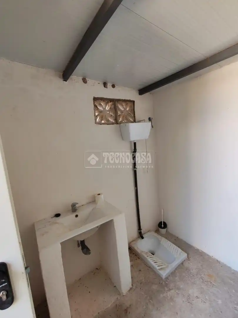 Baño de Finca rústica en venta en Marchena con Aire acondicionado