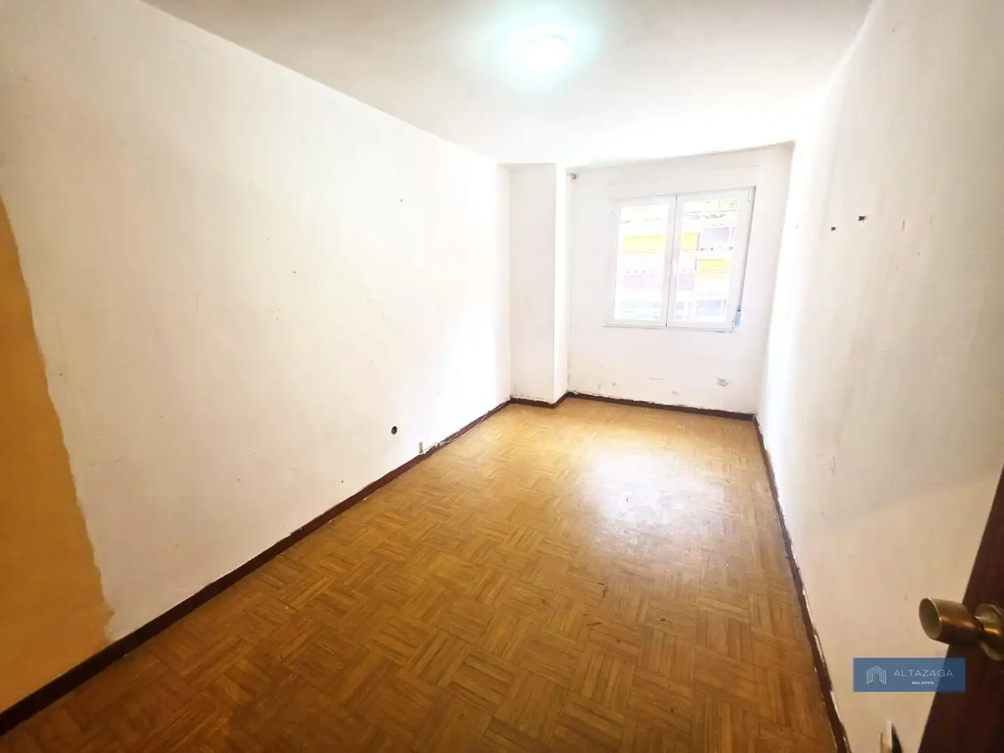 Schlafzimmer von Wohnung zum Verkauf in San Sebastián de los Reyes mit Klimaanlage, Terrasse und Alarm