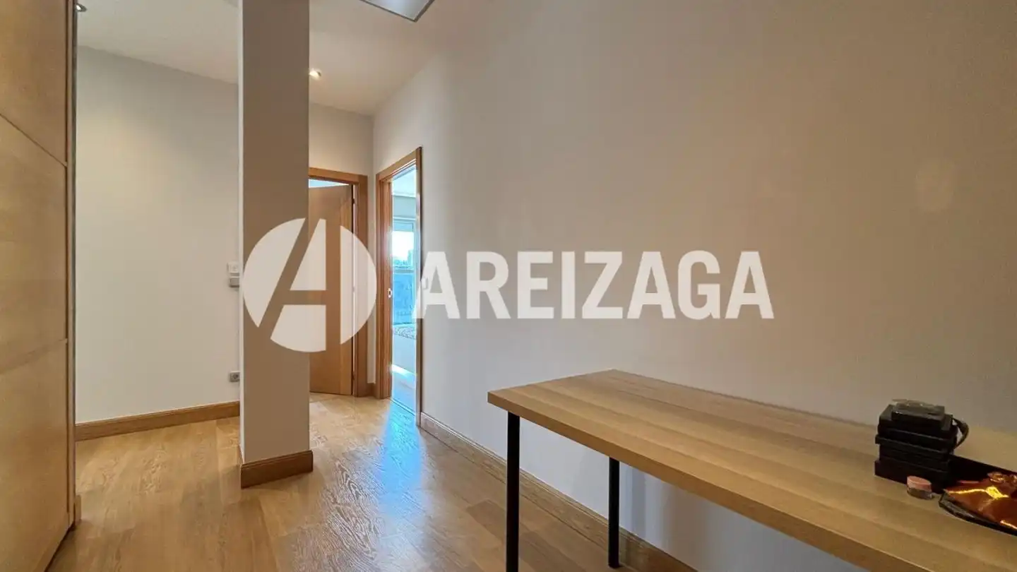 Wohnung zur Miete in Donostia - San Sebastián  mit Klimaanlage und Heizung