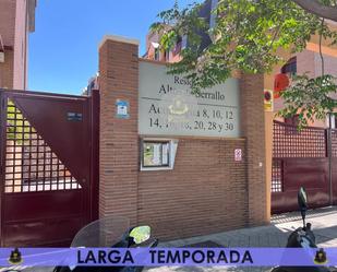 Vista exterior de Pis de lloguer en Moros amb Aire condicionat