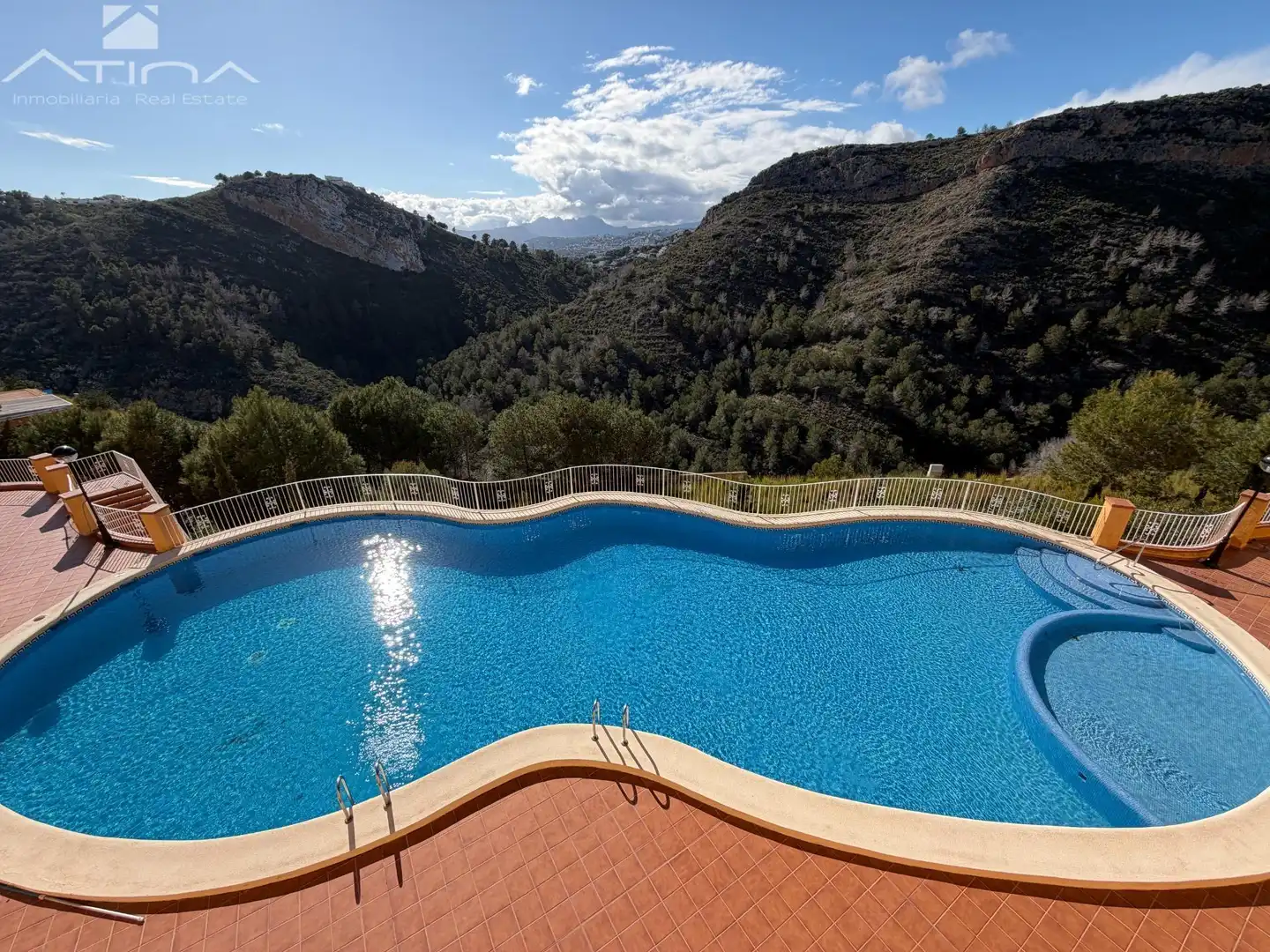 Piscina de Apartament en venda en Benitachell / El Poble Nou de Benitatxell amb Aire condicionat, Jardí privat i Terrassa