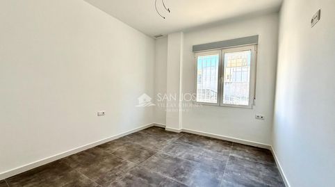 Foto 3 von Erdgeschoss zum Verkauf in Monforte del Cid, Alicante
