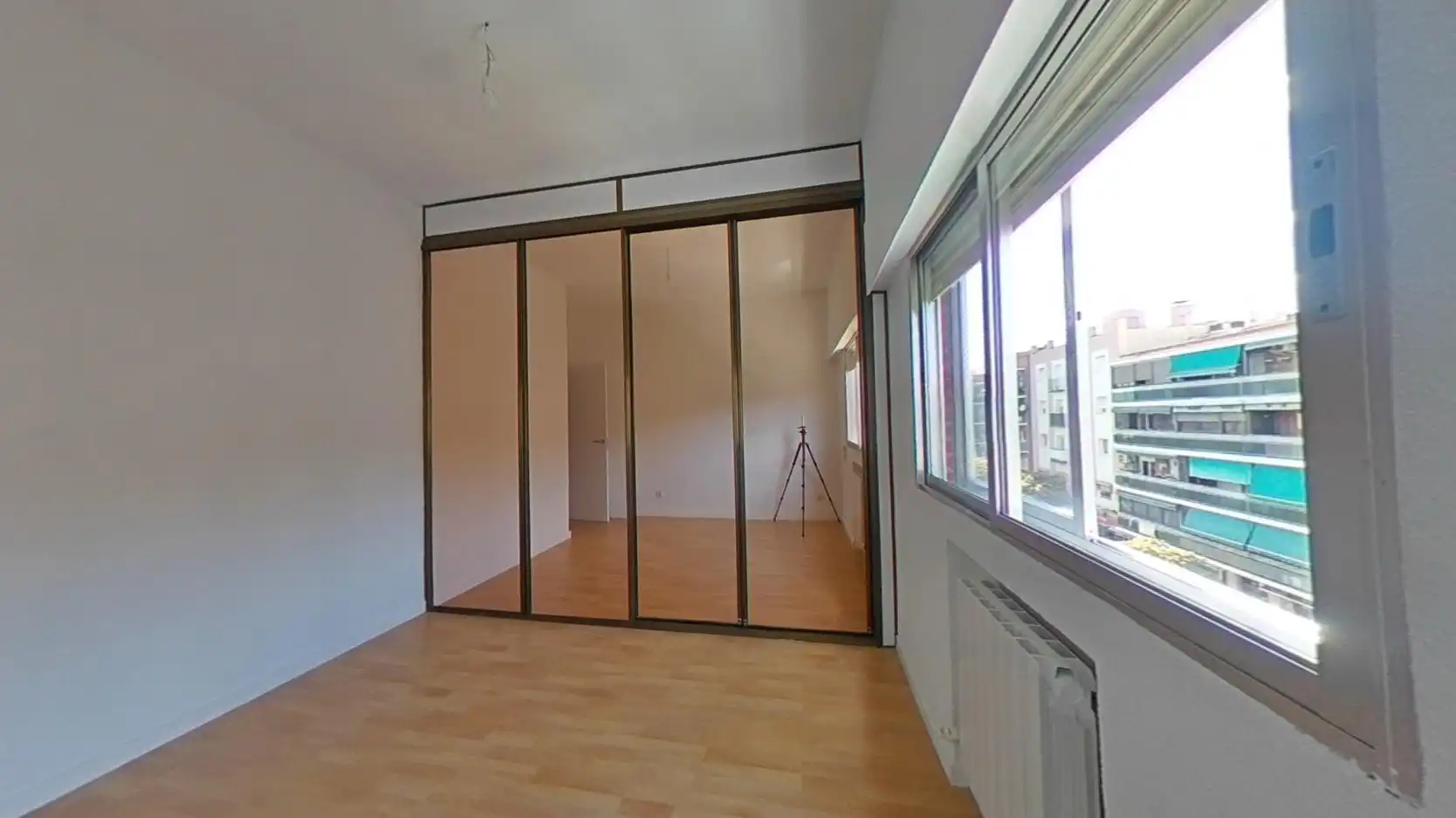Habitación de Piso en venta en Madrid con Calefacción