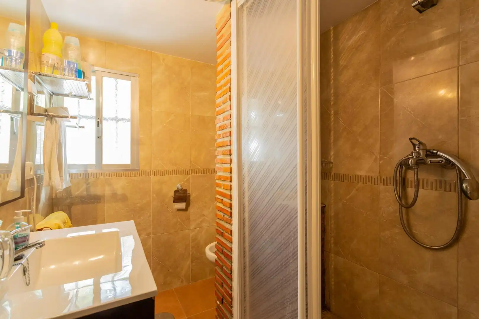 Bathroom of Country homes for sale in Escúzar  with Heating