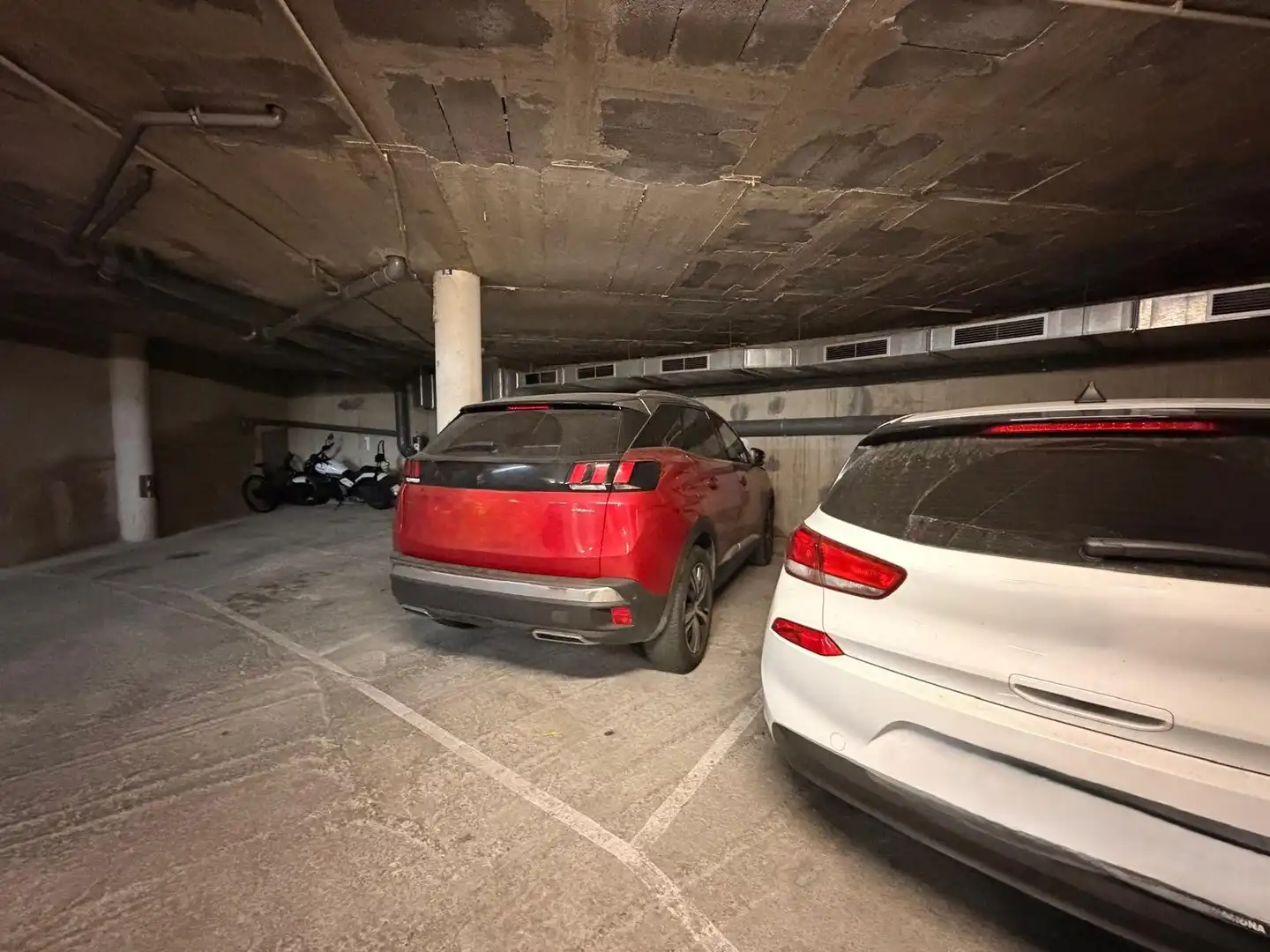 Parking de Piso en venta en Girona con Calefacción