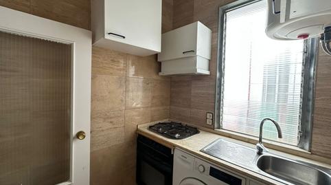 Foto 5 de Piso en venta en Palos de Moguer,  Madrid Capital