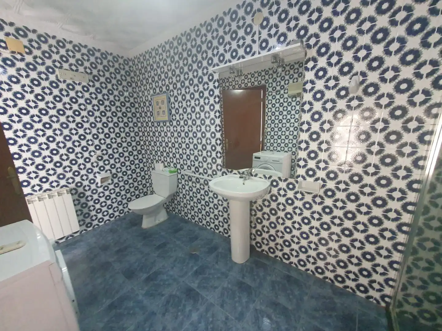Bany de Casa o xalet de lloguer en Puertollano amb Aire condicionat i Moblat