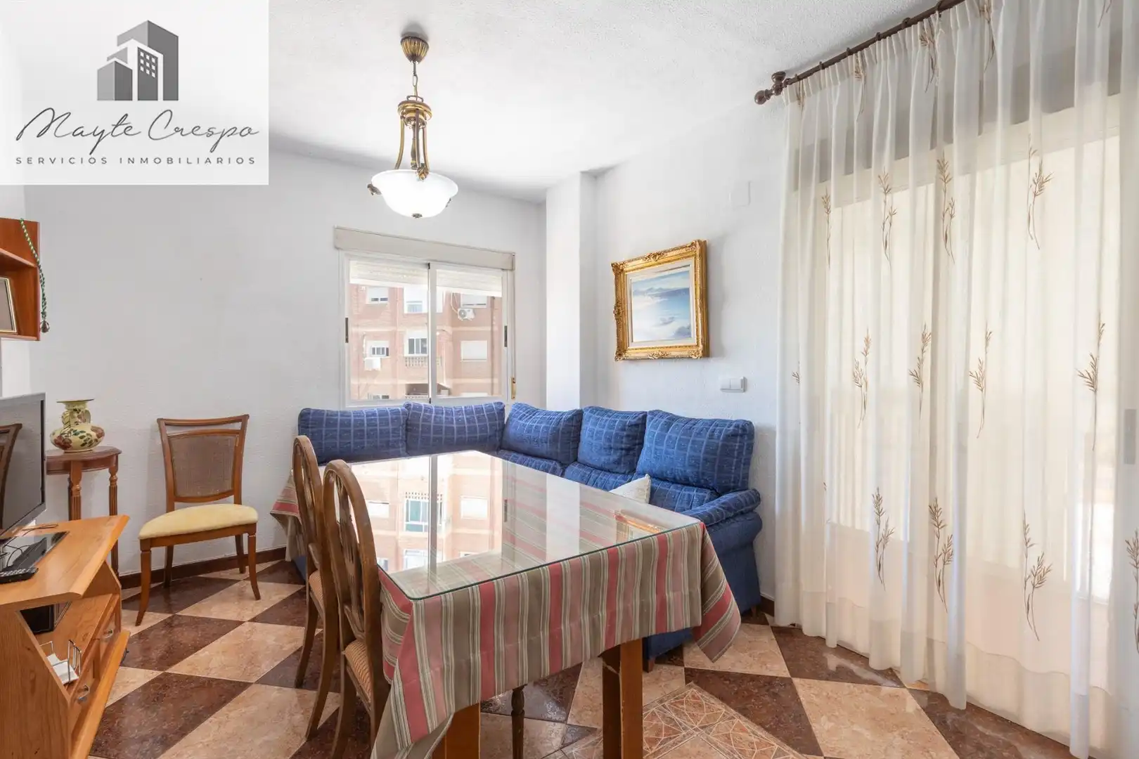 Comedor de Piso en venta en Granada con Terraza, Amueblado y Balcón