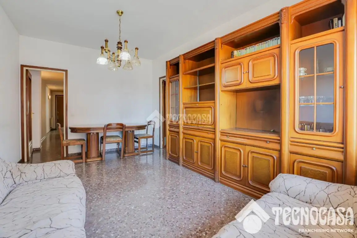 Piso en venta en Carrer del Consell de Cent, Hostafrancs