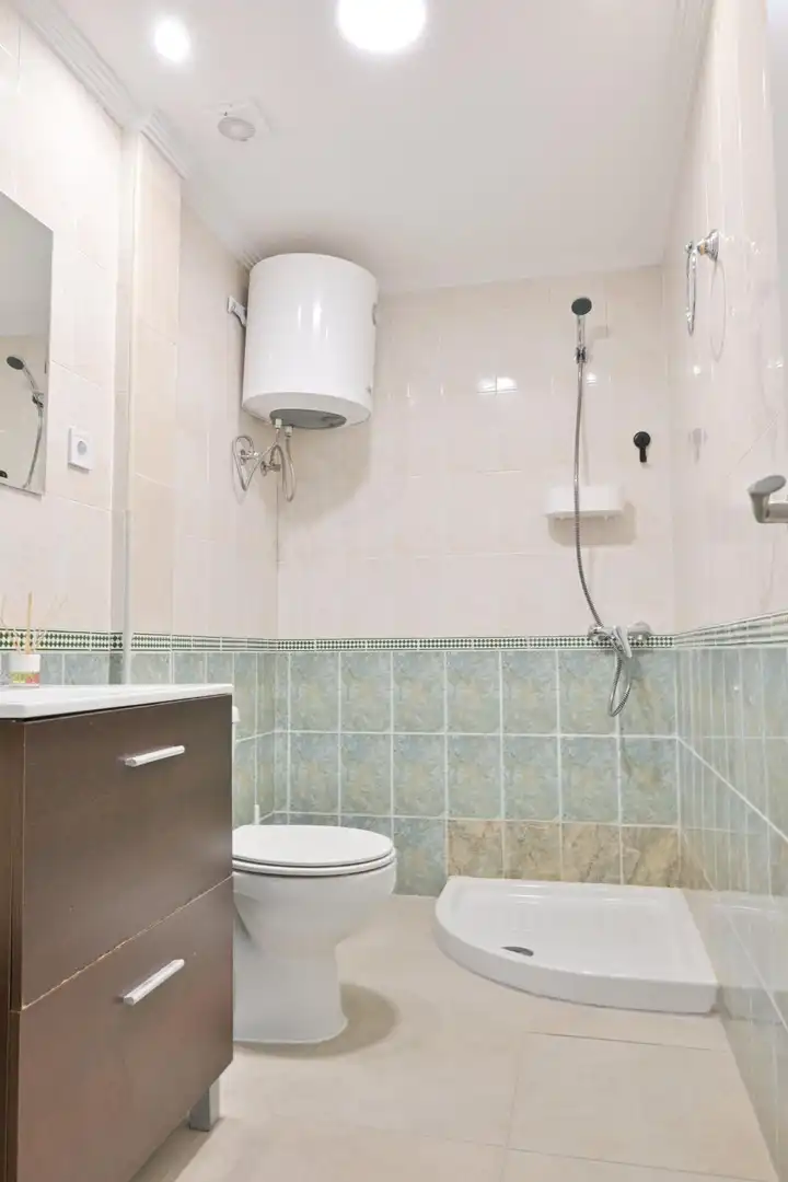 Flat with lift for sale in Este - Alcosa- Torreblanca, imagen 9