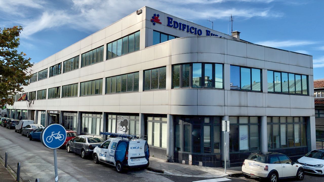 Exterior view of Premises to rent in Santander  with Alarm