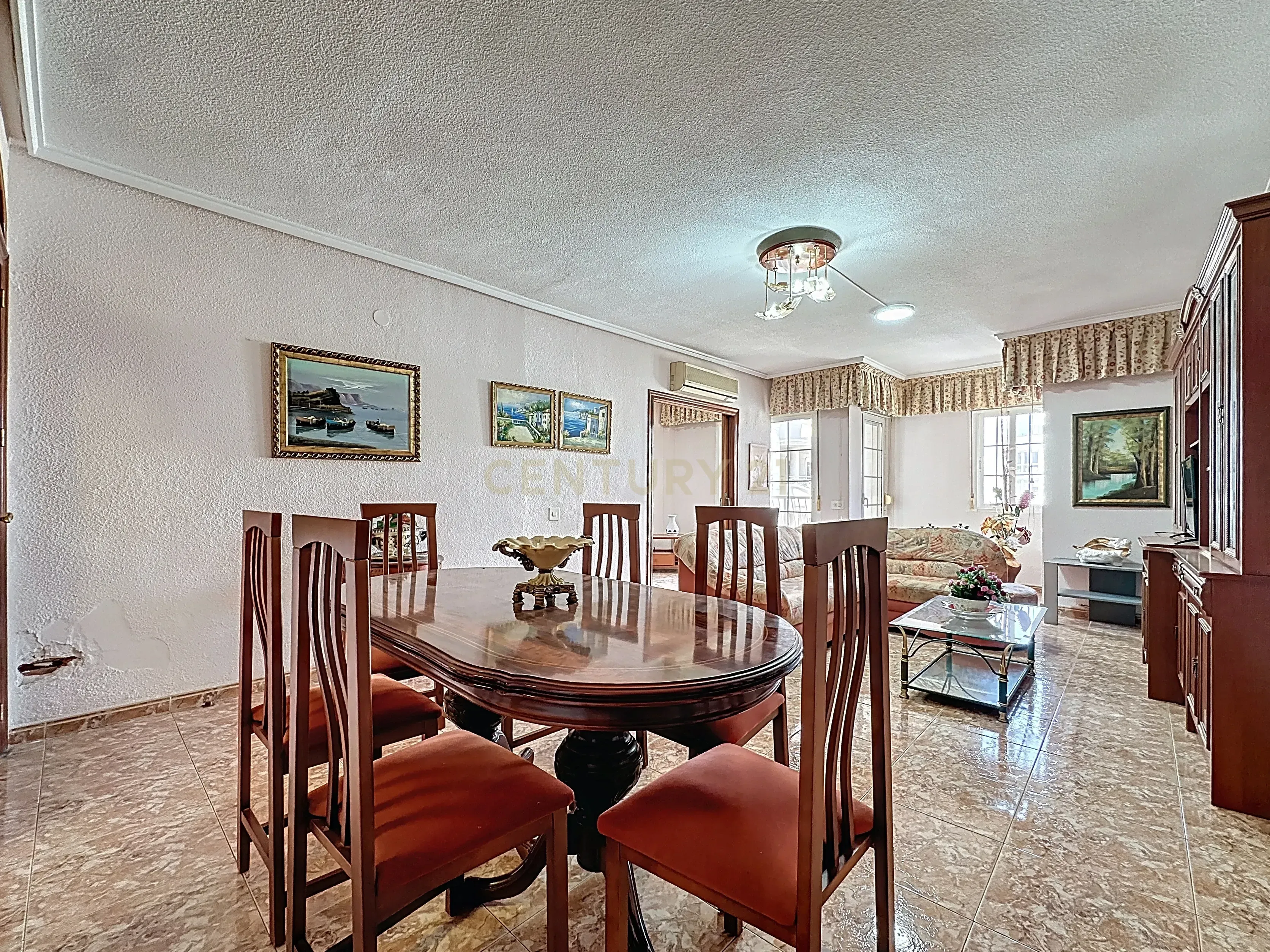 Menjador de Apartament en venda en Torrevieja