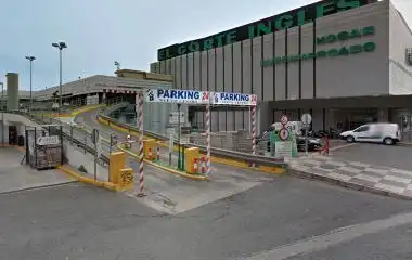 Parking of Garage for rent in Valencia