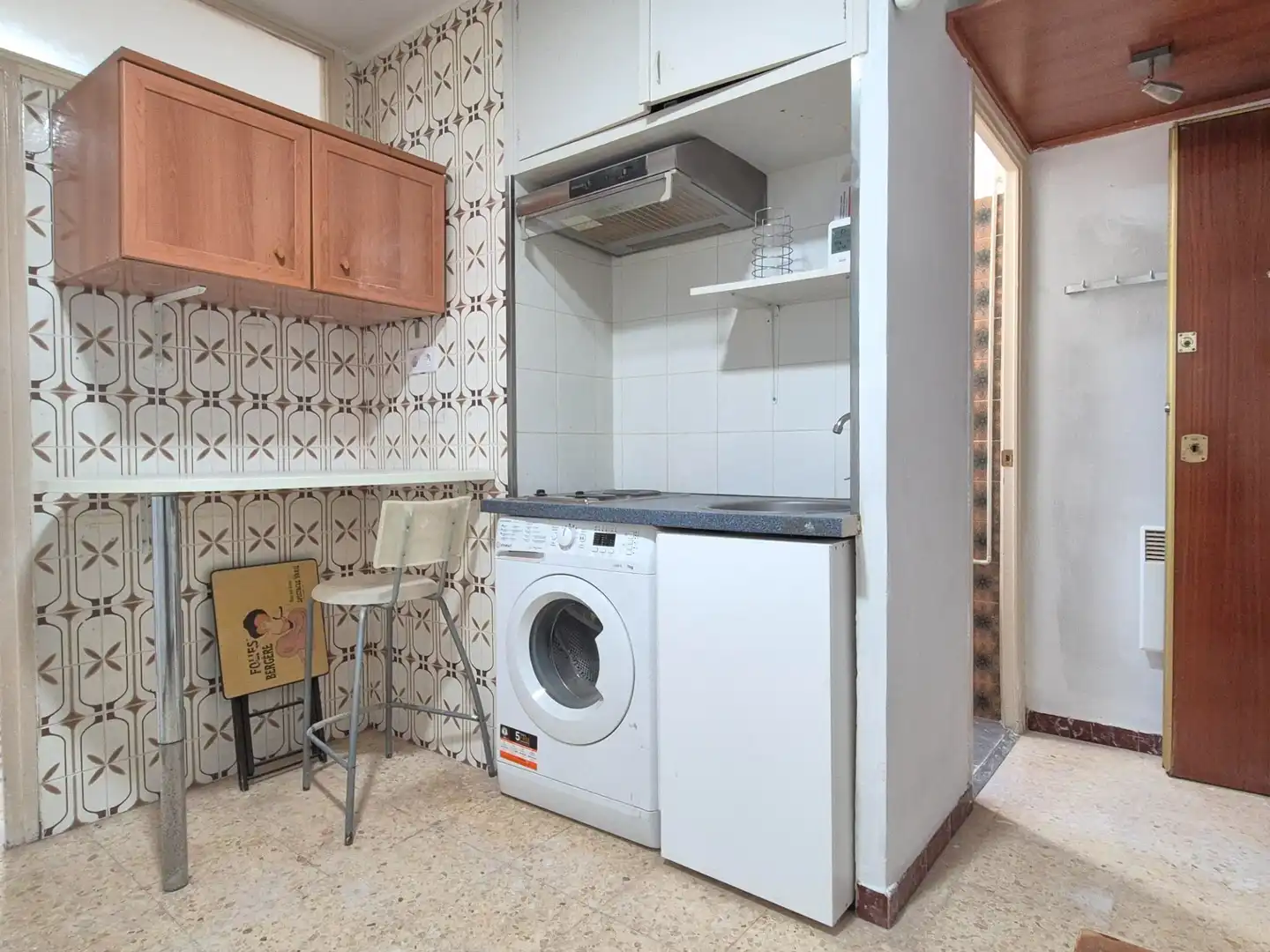 Cuina de Estudi de lloguer en Barcelona amb Rentadora