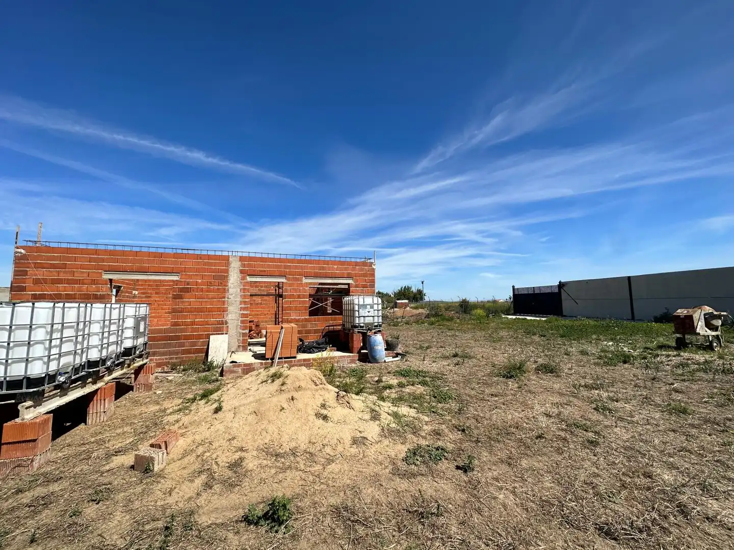 Houses for sale in Mengabril