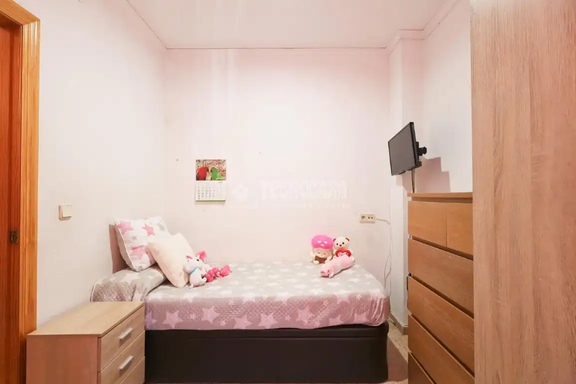 Schlafzimmer von Wohnung zum Verkauf in Sagunto / Sagunt