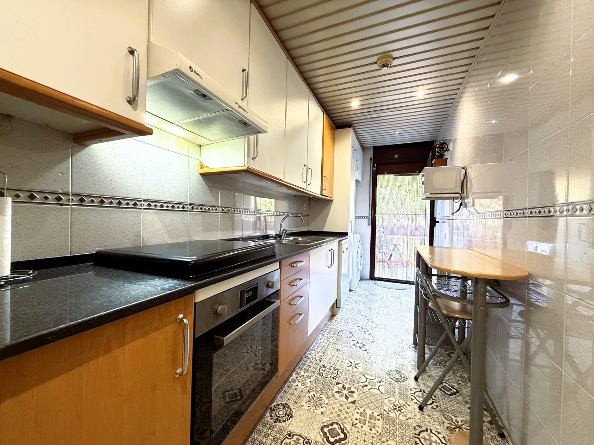Cocina de Piso en venta en Sabadell con Aire acondicionado, Calefacción y Terraza