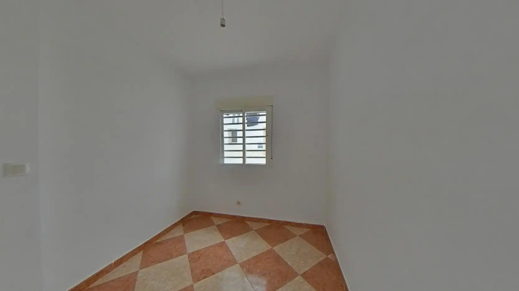 Habitación de Piso en venta en Madrid con Calefacción