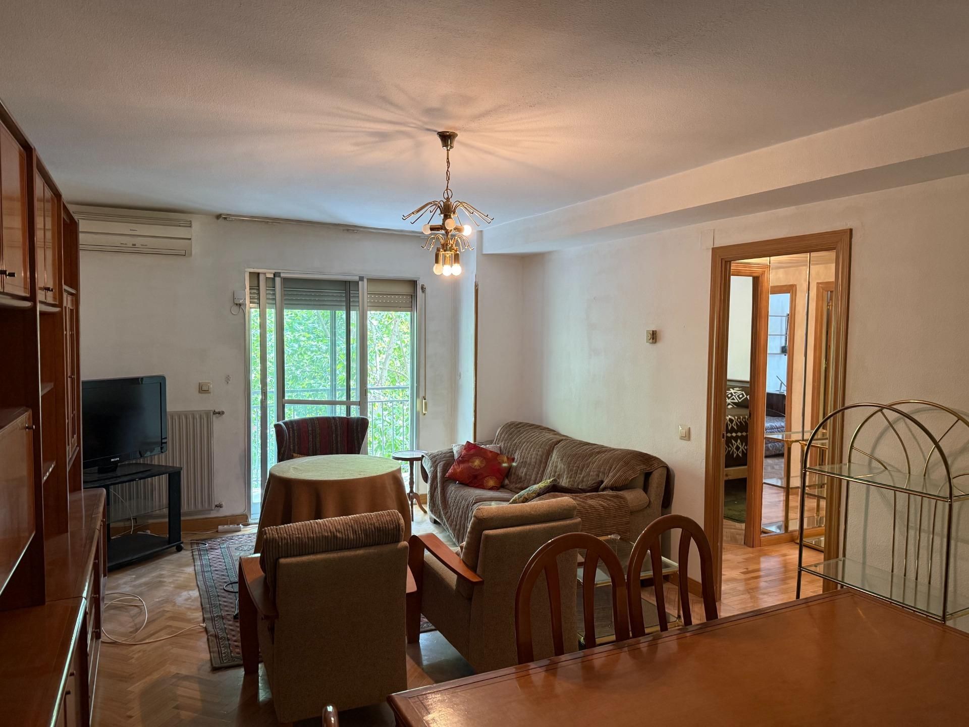 Living room of Apartment to rent in Alcalá de Henares  with Heating, Terrace and Balcony