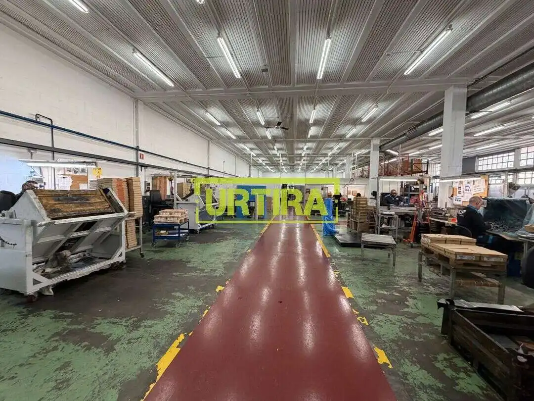 Nau industrial en venda en Bergara