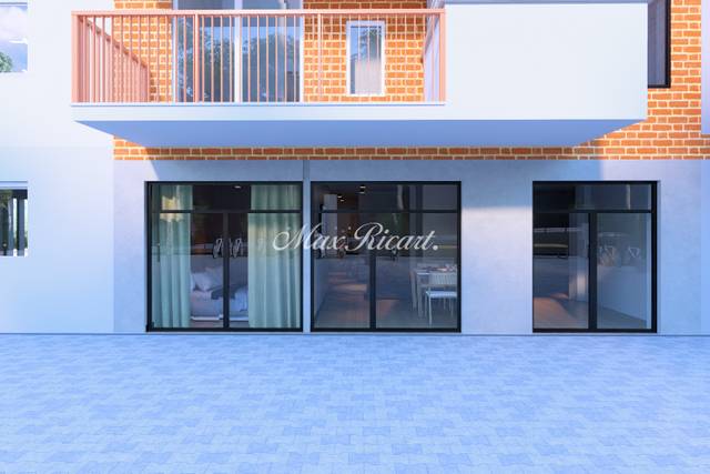 Local comercial en Venta en Sants-Badal