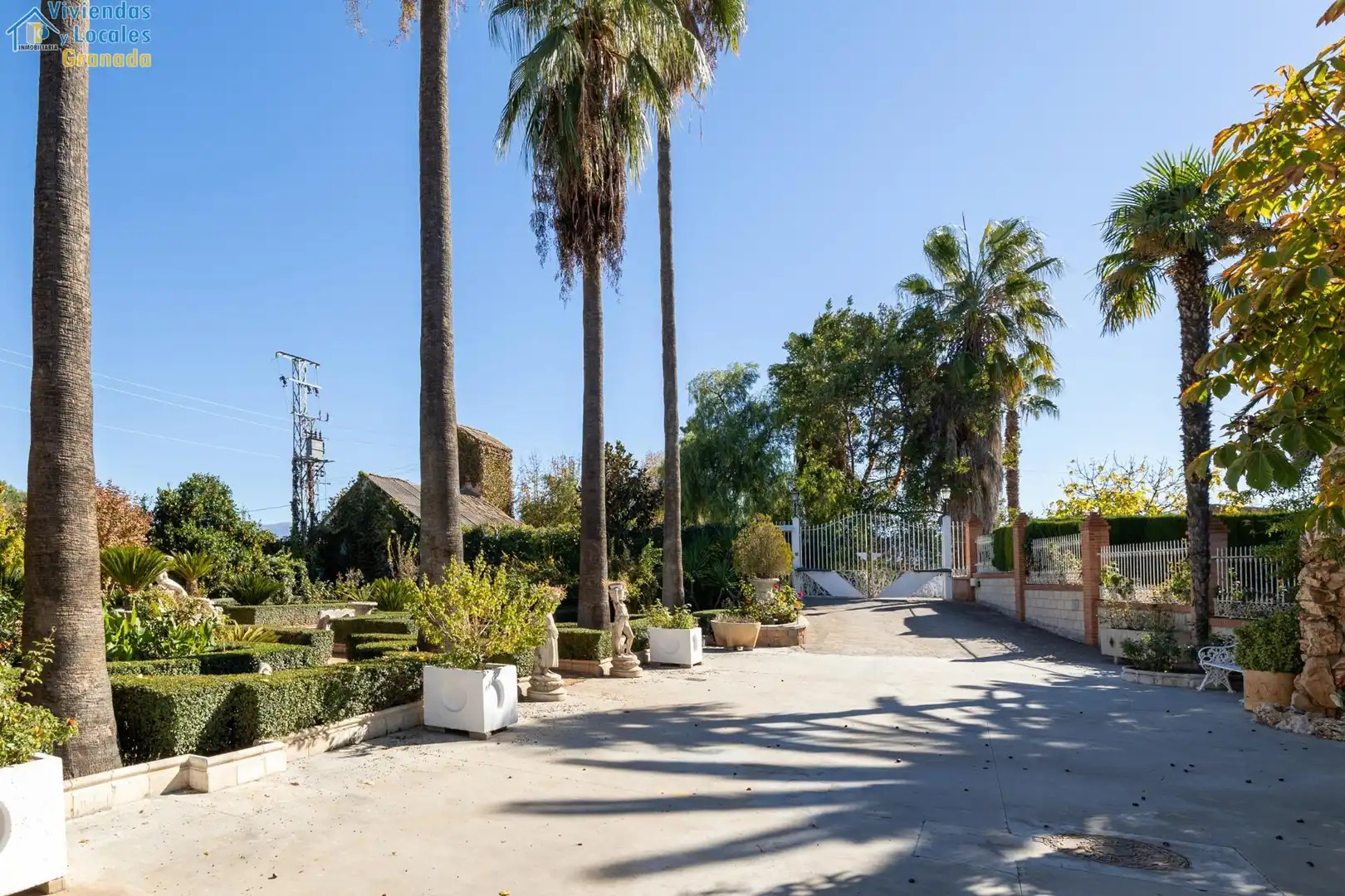 Vista exterior de Casa o chalet en venta en Granada con Aire acondicionado, Jardín privado y Trastero