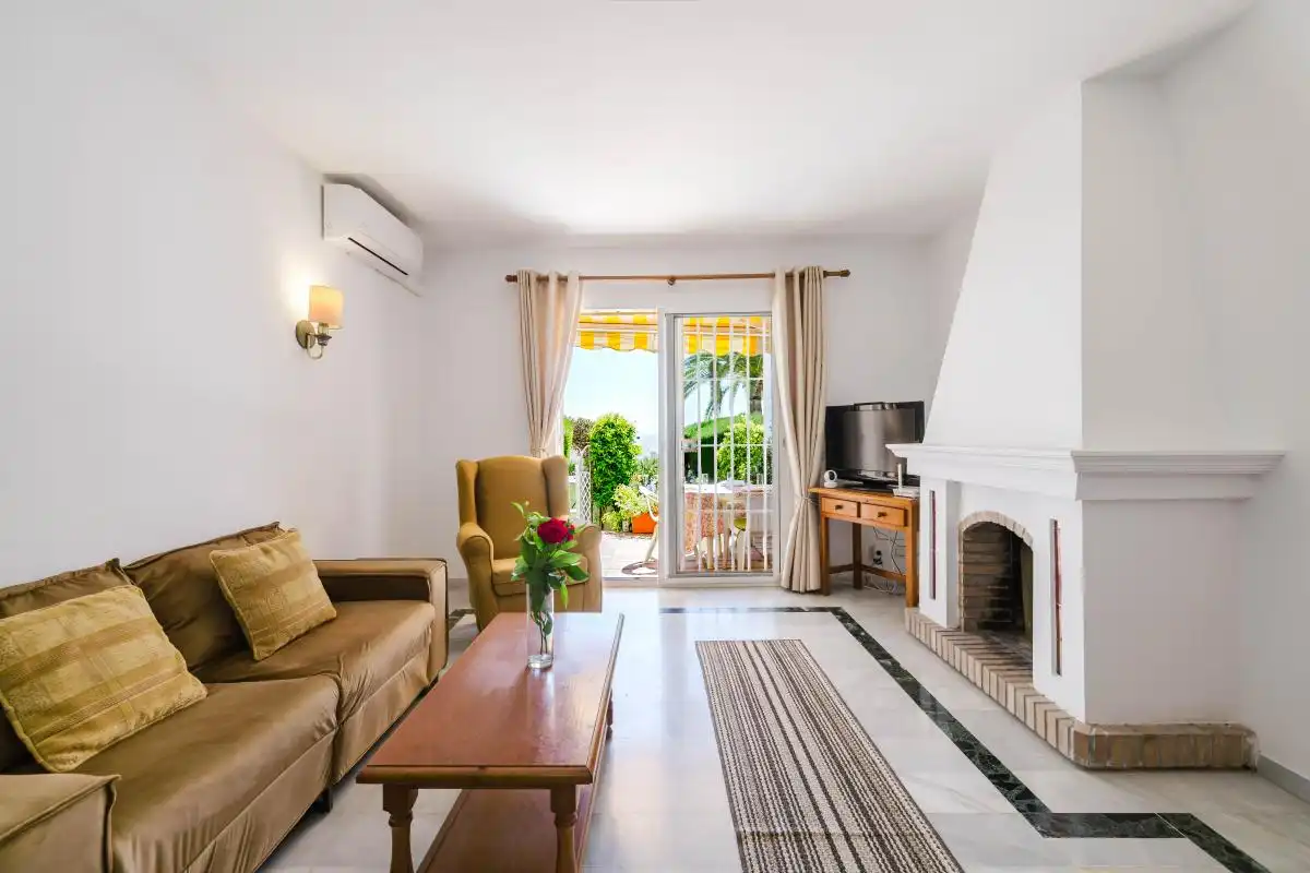 Living room of Detached homes for sale in Nerja  with Air Conditioner, Heating and Private garden
