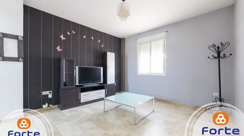 Foto 3 de Casa adosada en venta en Guadalcázar, Córdoba