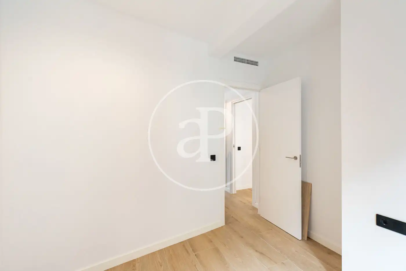 Piso con ascensor en venta en Carrer dels Jocs Florals, imagen 24
