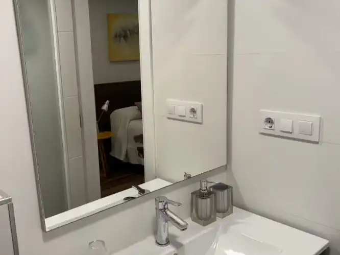 Bany de Pis de lloguer en A Coruña Capital  amb Aire condicionat, Calefacció i Parquet